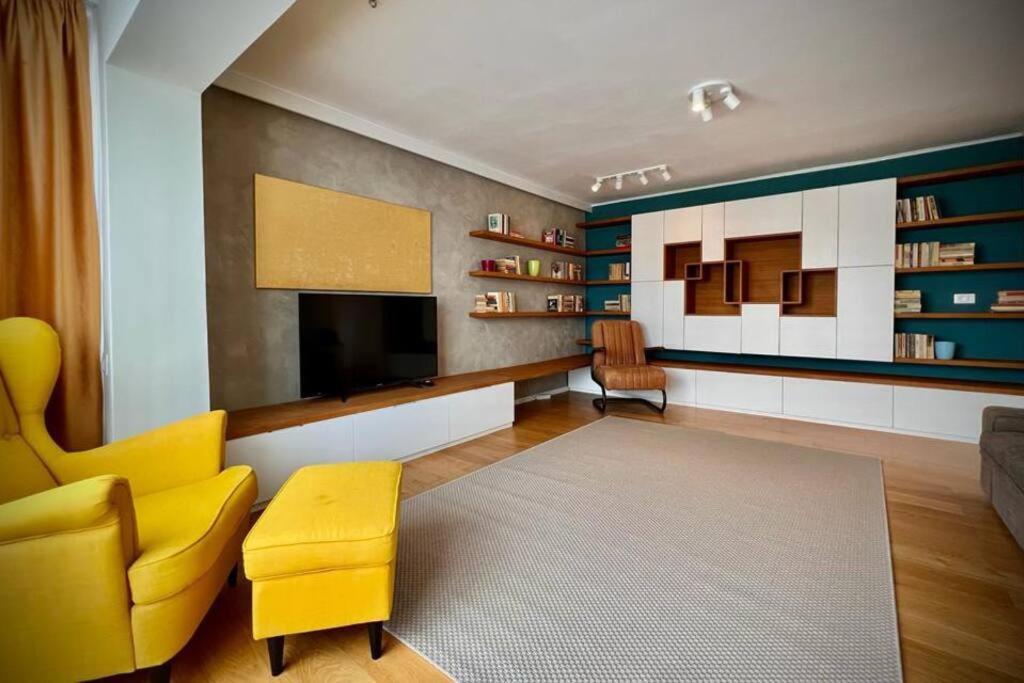 Bright And Modern Home ทิมิชัวรา ภายนอก รูปภาพ